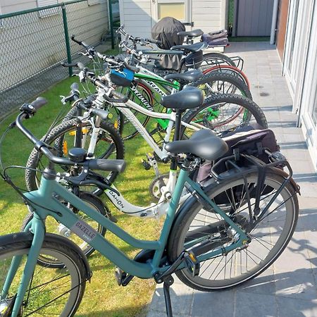 Luxe Cottage Met Fietsen, Airco & Infrarood Cabine Knokke-Heist Bagian luar foto