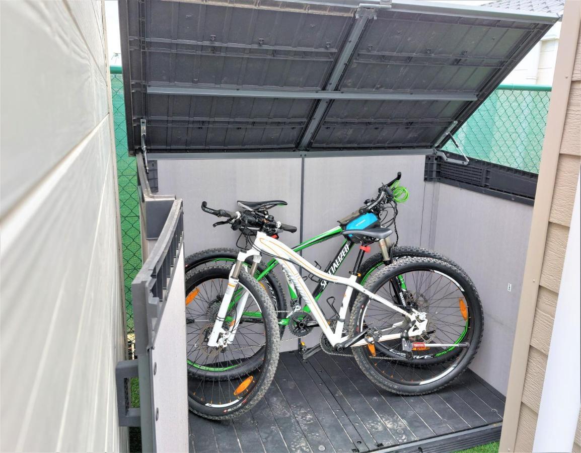 Luxe Cottage Met Fietsen, Airco & Infrarood Cabine Knokke-Heist Bagian luar foto
